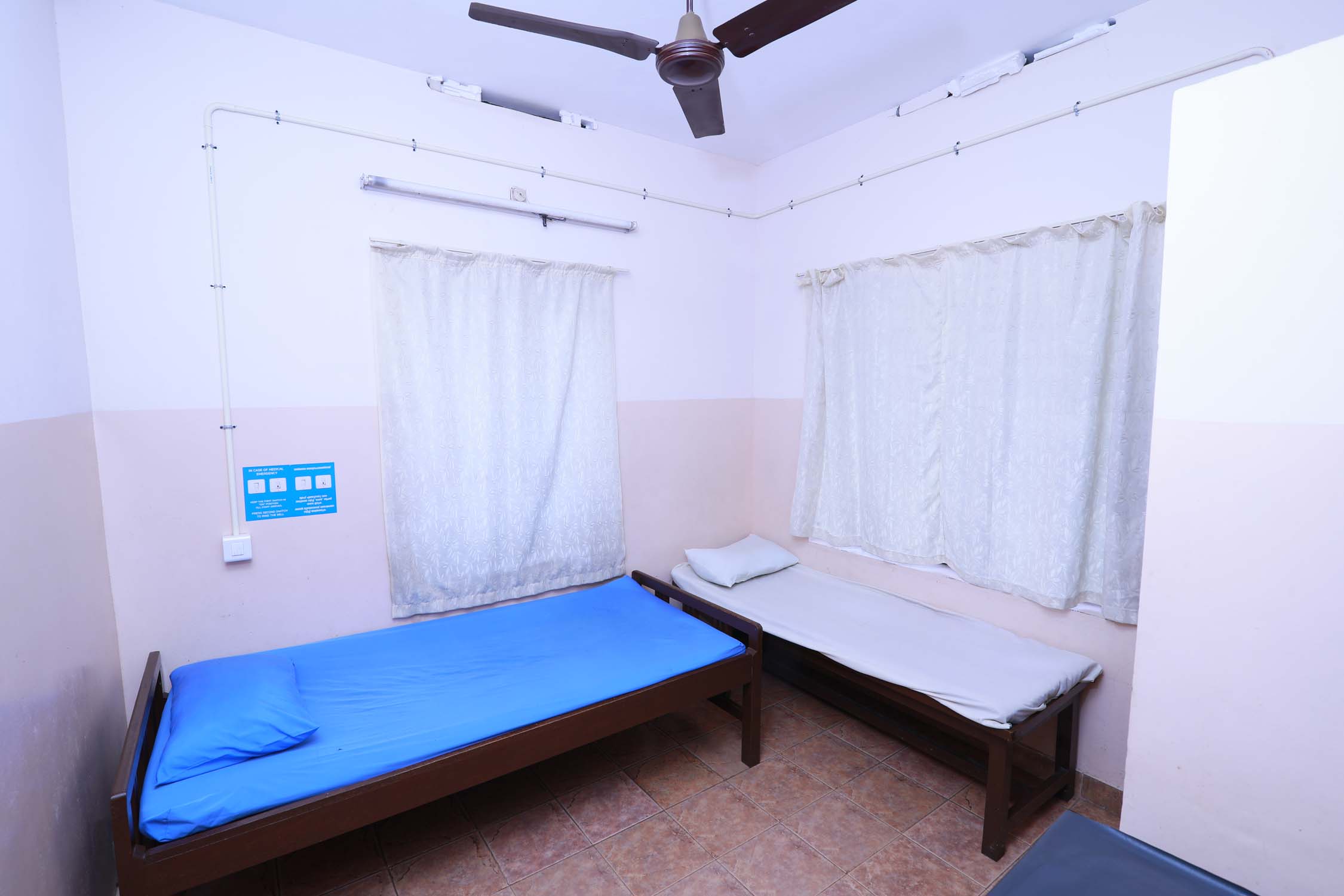 7-Matha Kudappanakunnu Room (1)